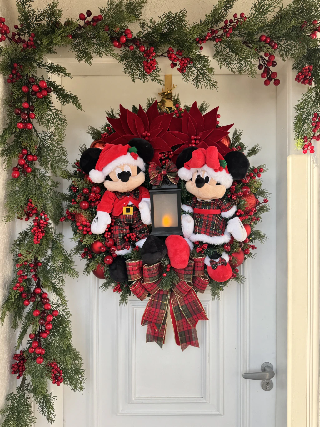 Guirlanda de Natal Casal Disney Xadrez 65cm com LED — imagem 1